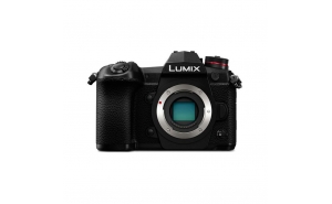 Panasonic Lumix G9 solo corpo