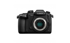 Panasonic Lumix GH5 solo corpo