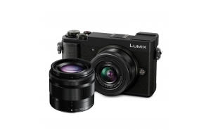 Panasonic Lumix GX9 con obiettivi G Vario 12-32 e 35-100