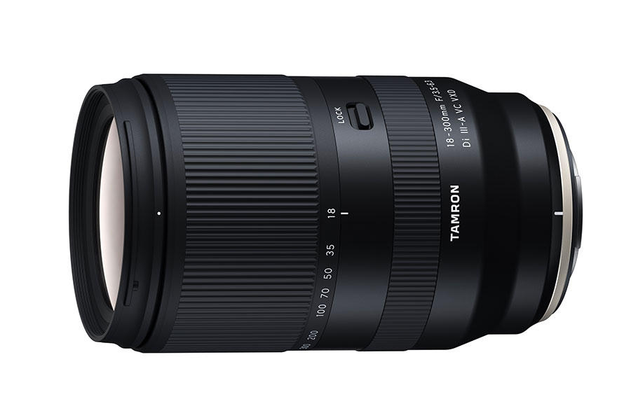 Tamron 18-300mm F/3.5-6.3 Di III-A VC VXD